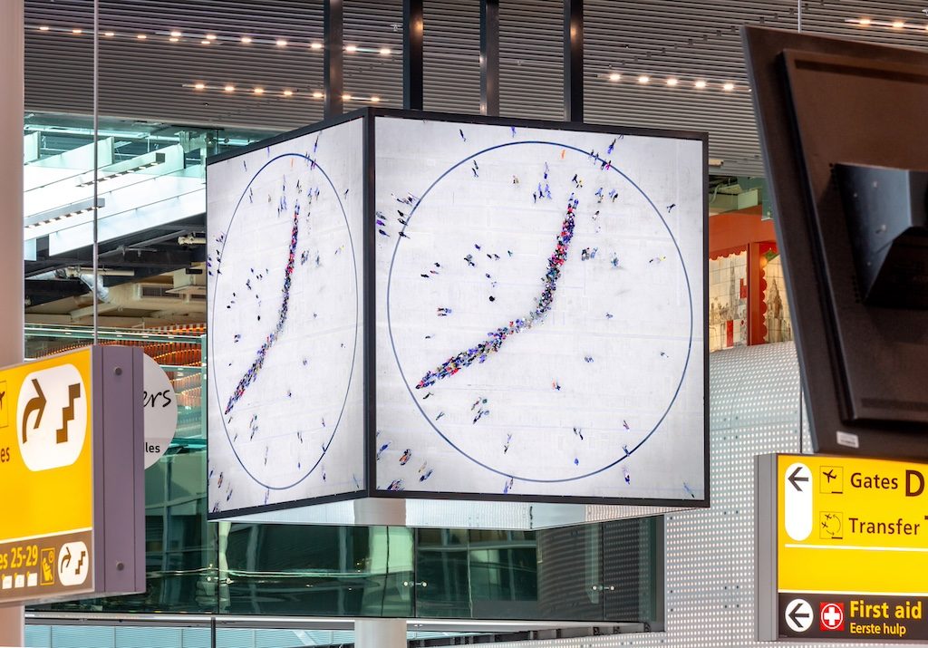 A Clock Made by 1,000 Airport Workers Just Appeared in Amsterdam