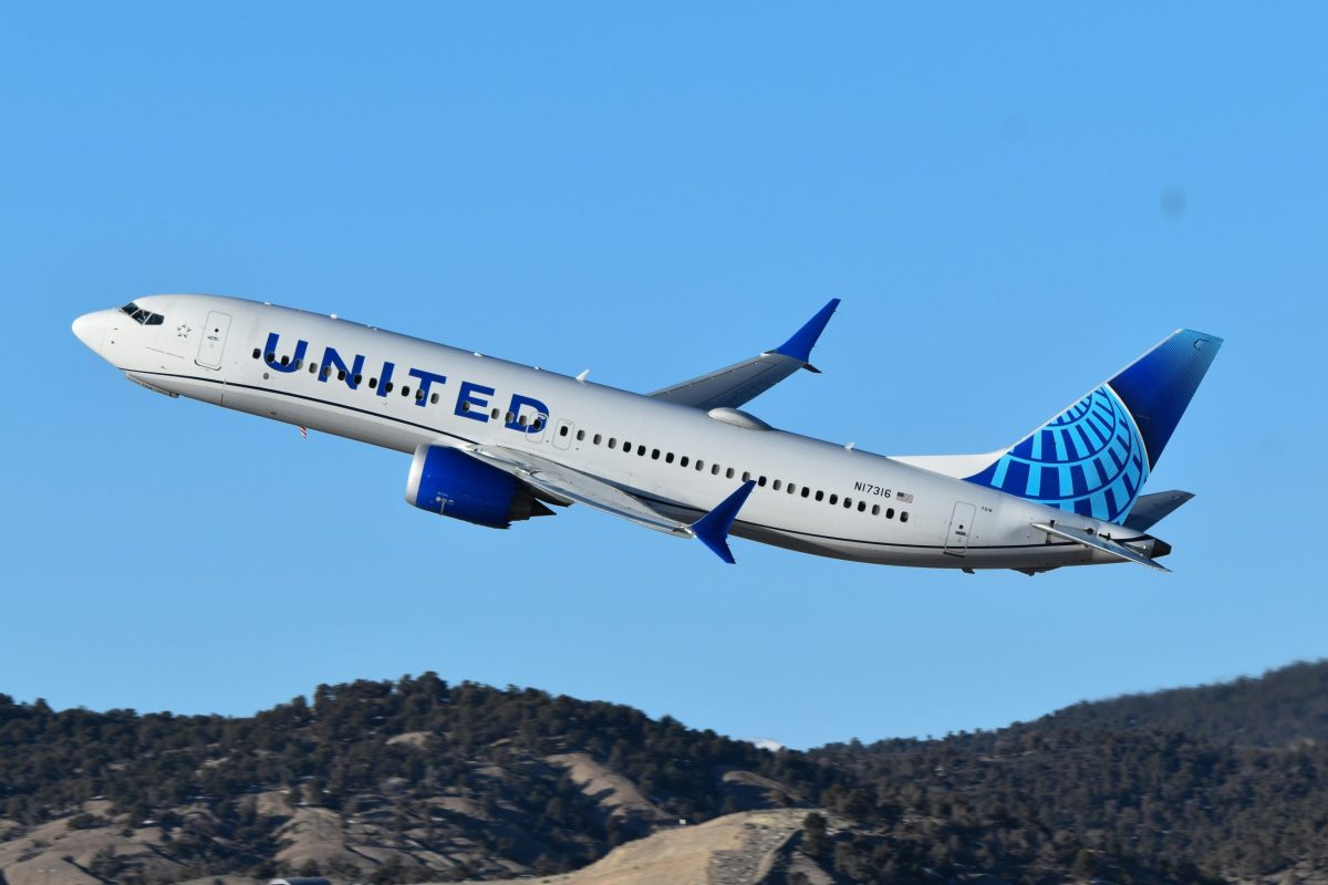 A Text Message Just Grounded a United Flight and Landed a Passenger in Handcuffs
