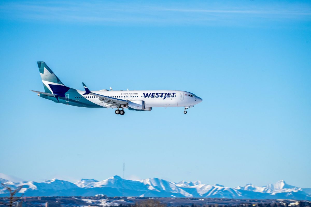 A WestJet Pilot Just Called Out Seattle Airport's Fuel-Guzzling Taxiways