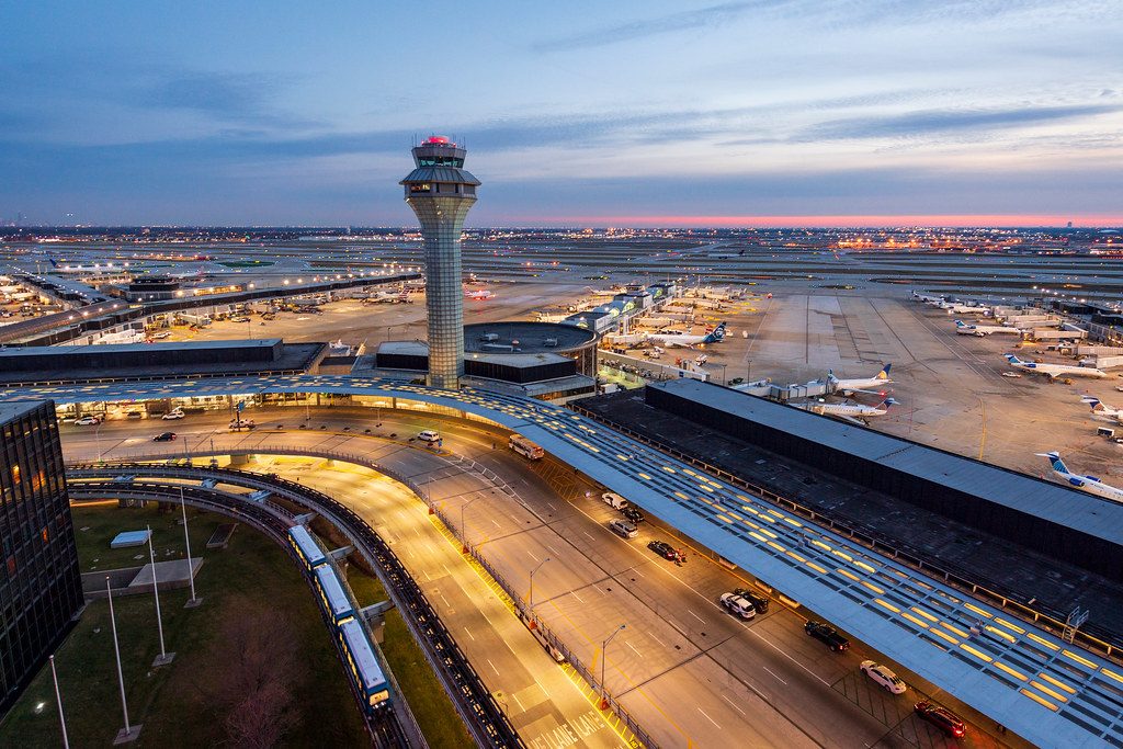 British Airways is hiring pilots to play ground-level chess at O'Hare for $100k