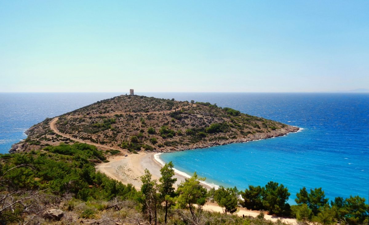 Chios Airport Shuts Down for Four Months, Leaving the Island Cut Off