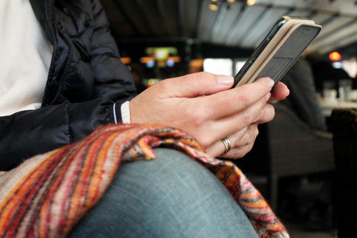 Europeans Stuck in the Middle East Need to Register Now