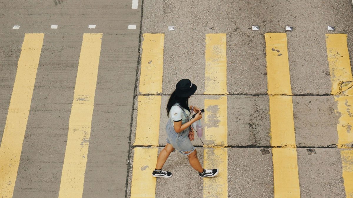 Italy's New Street Rule Could Cost You 75 Euros for One Distracted Moment