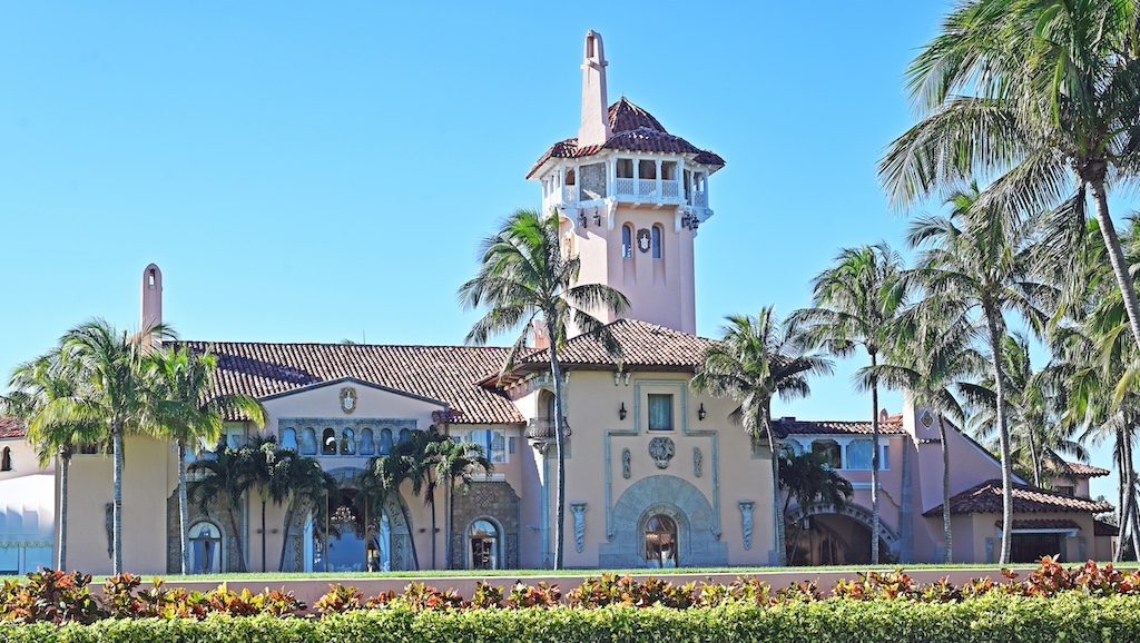 Palm Beach Airport stays open while new flight rules tighten around Mar-a-Lago