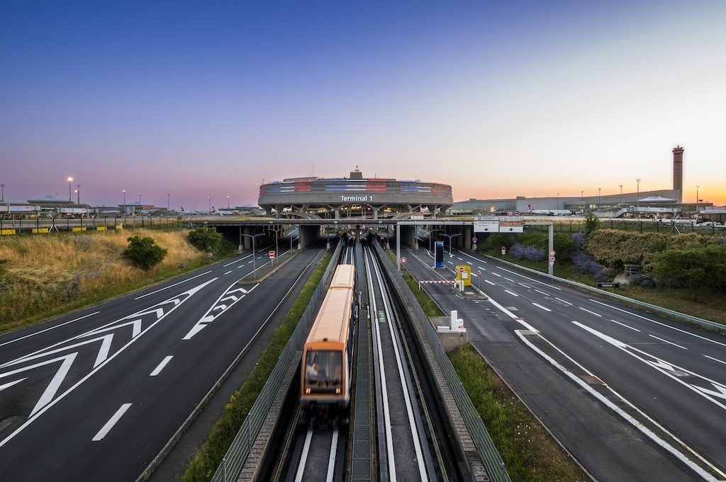 Paris is building a 20-minute airport train for 2027. Here's what changes