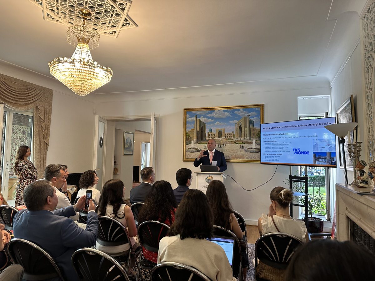Tourism presentation about Uzbekistan to Benelux travel professionals and media
