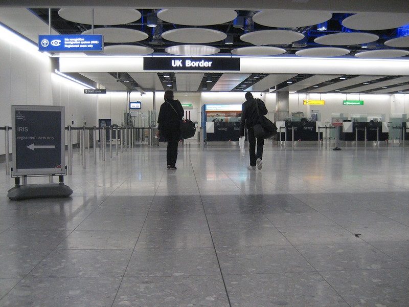 UK Airports to Swap Passport Checks for Facial Recognition by 2027