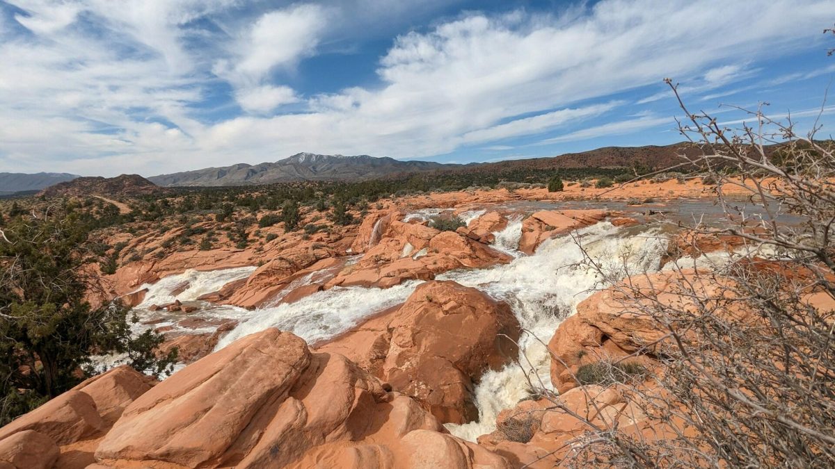 Utah's Ghost Waterfall Has Returned. You Have Days to See It.