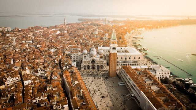 Venice's Mayor Wants to Charge Day Visitors Up to €50. Here's Why.