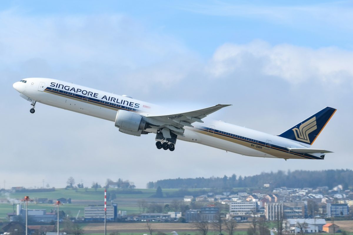 Why Singapore Airlines Keeps Winning While America Fades